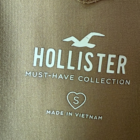 Hollister Pink Sleeveless Crop Tank Top 2 for $22 ❇️ - Picture 3 of 3